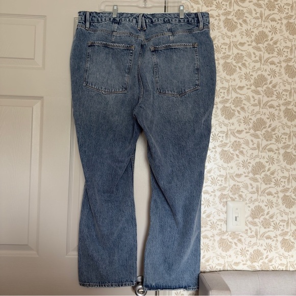 NWOT Good American 90s Duster Jeans Size 16 | High Rise Straight Leg Distressed - Picture 5 of 6